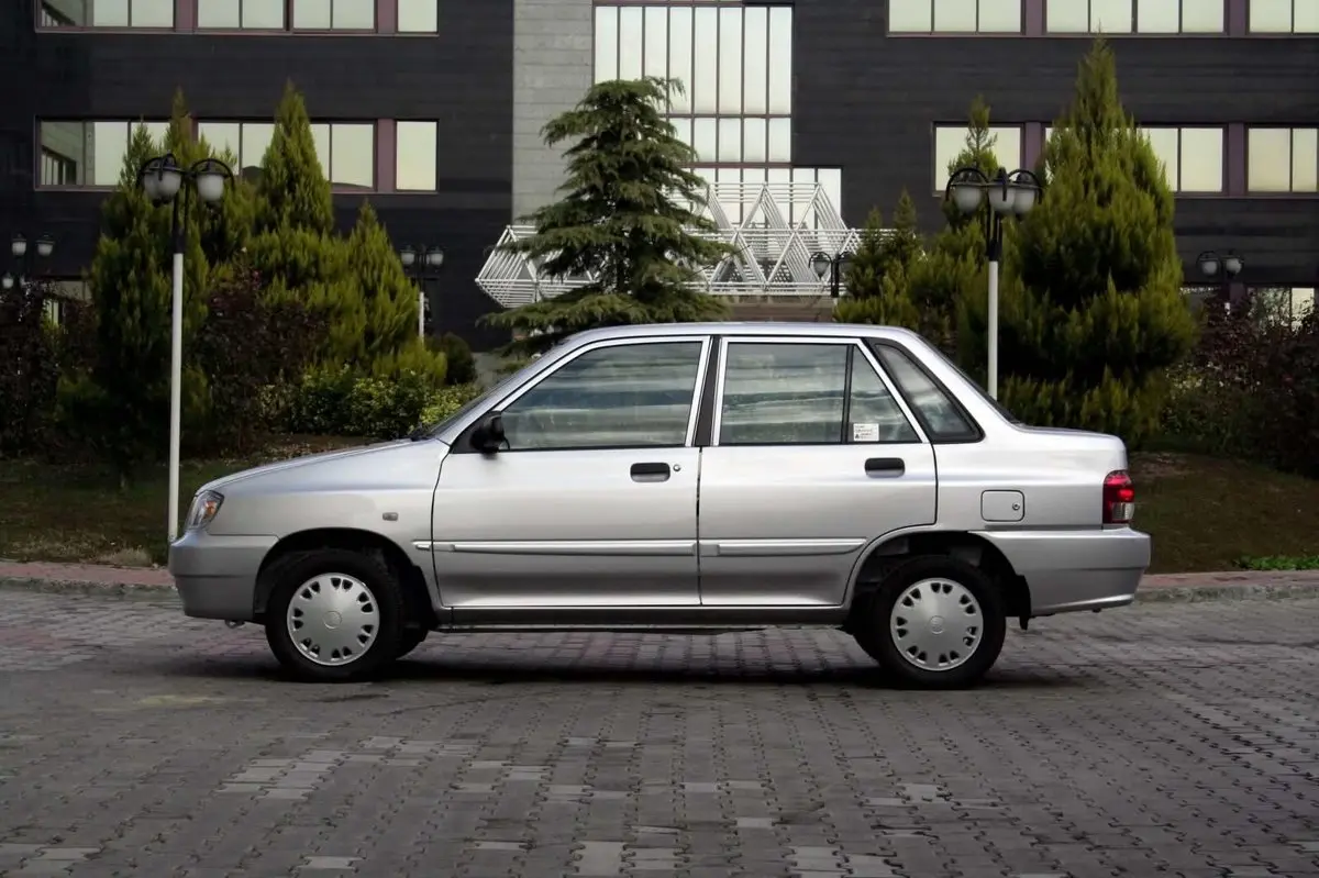 قیمت اولین پراید در بازار ایران ۳۲ سال قبل / باورتان نمی‌شود!