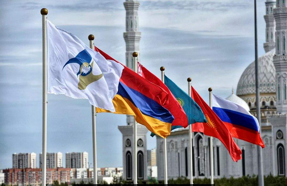ایران و اوراسیا رسما گل کاشتند