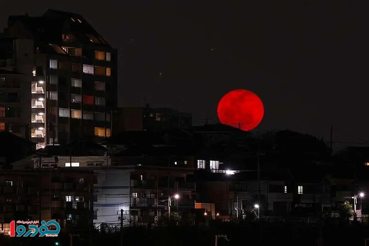 انفجار بازار تور ماه گرفتگی برای امشب ۱۶ شهریور / تماشای ماه خونین چند؟