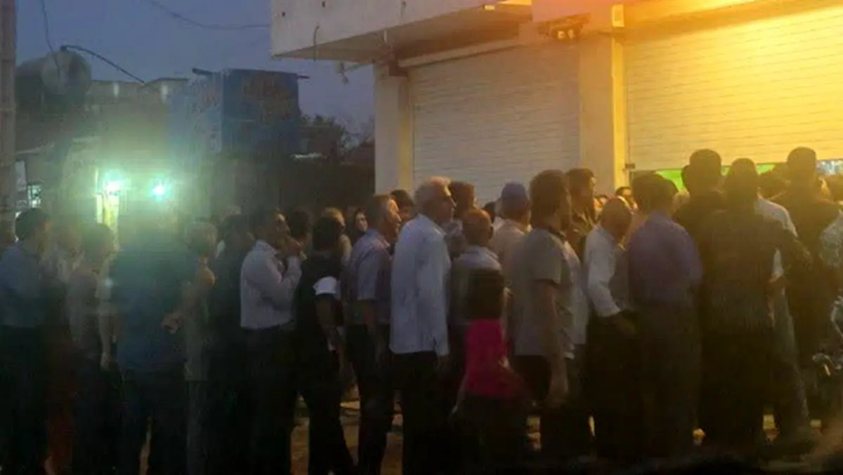 صف وحشتناک دریافت برنج در گرمای تابستان