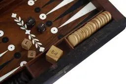 صادرات تخته نرد از ایران رسما آزاد شد