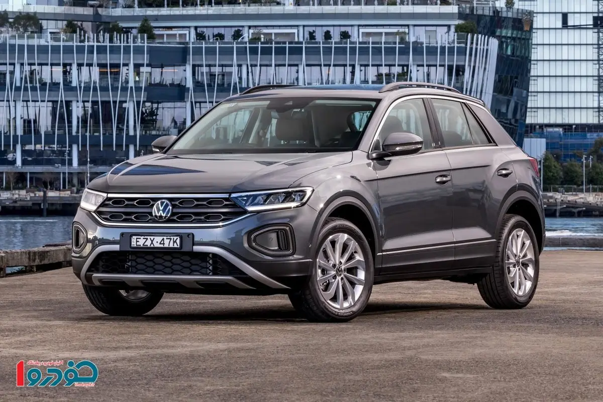 ۲۰ هزار کارمند این خودروساز بیکار می‌شوند