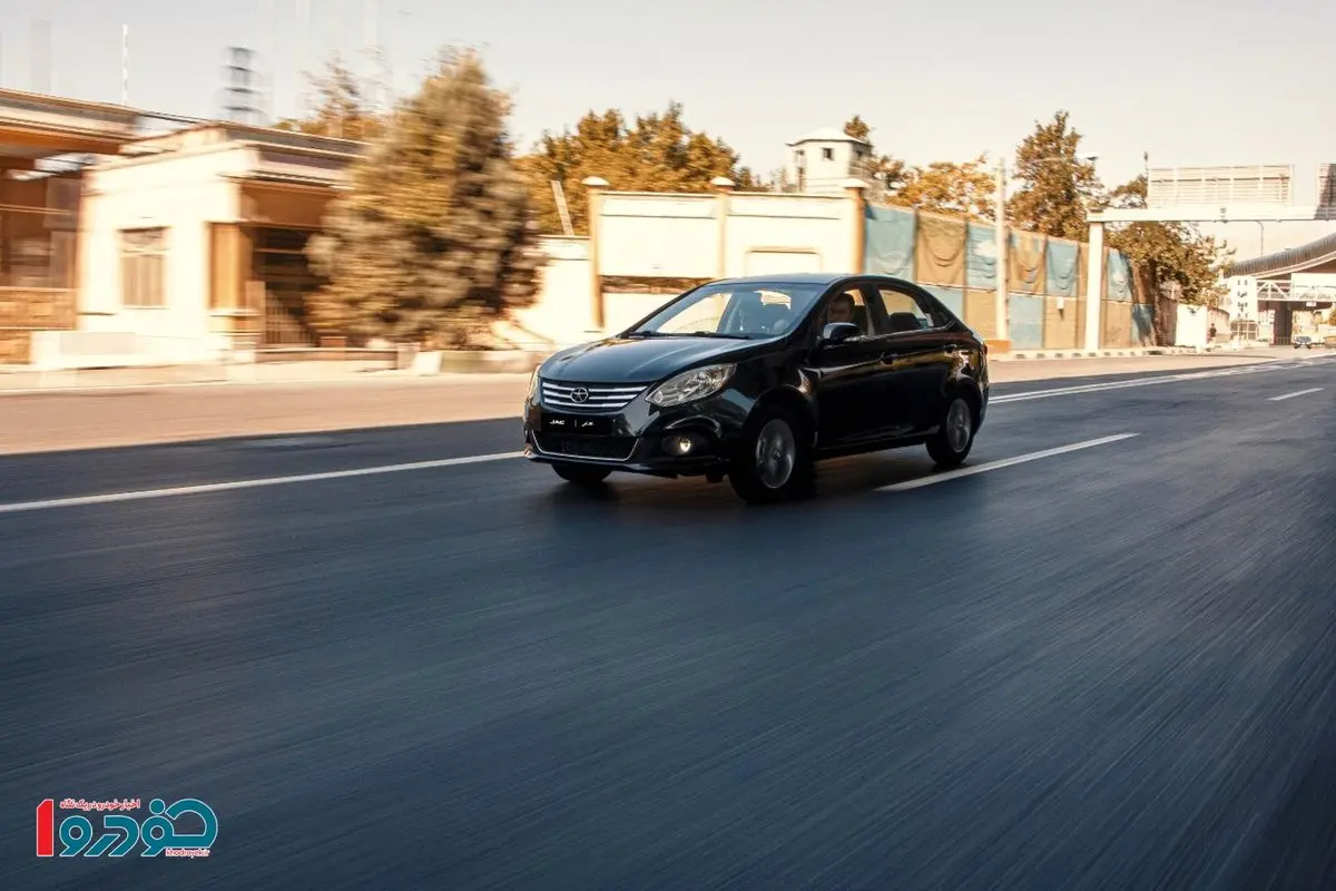 جک J۴ پرفروش‌ترین سدان اقتصادی بازار / تیراژ بالا و خدمات سراسری کرمان موتور