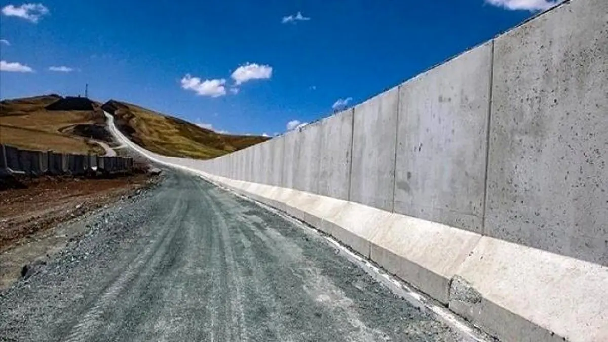 دیوار بتنی ۳۰ کیلومتری در مقابل افغانی ها / راه بسته شد