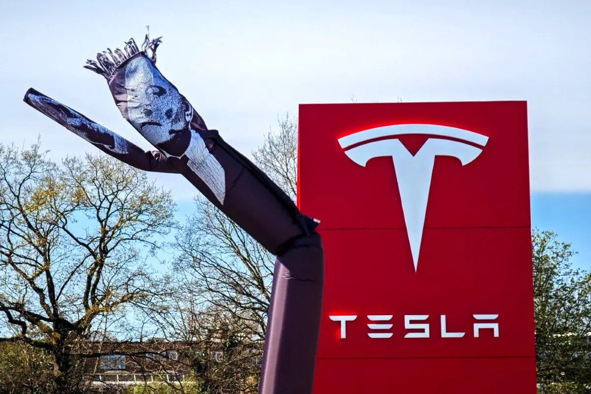 تسلا با این محصول به بازار ایران آمد + قیمت