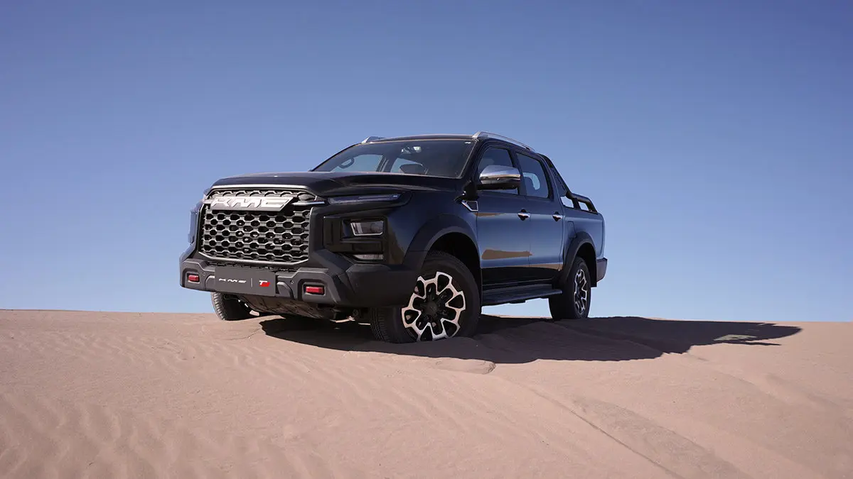 کرمان موتور پیشتاز شد