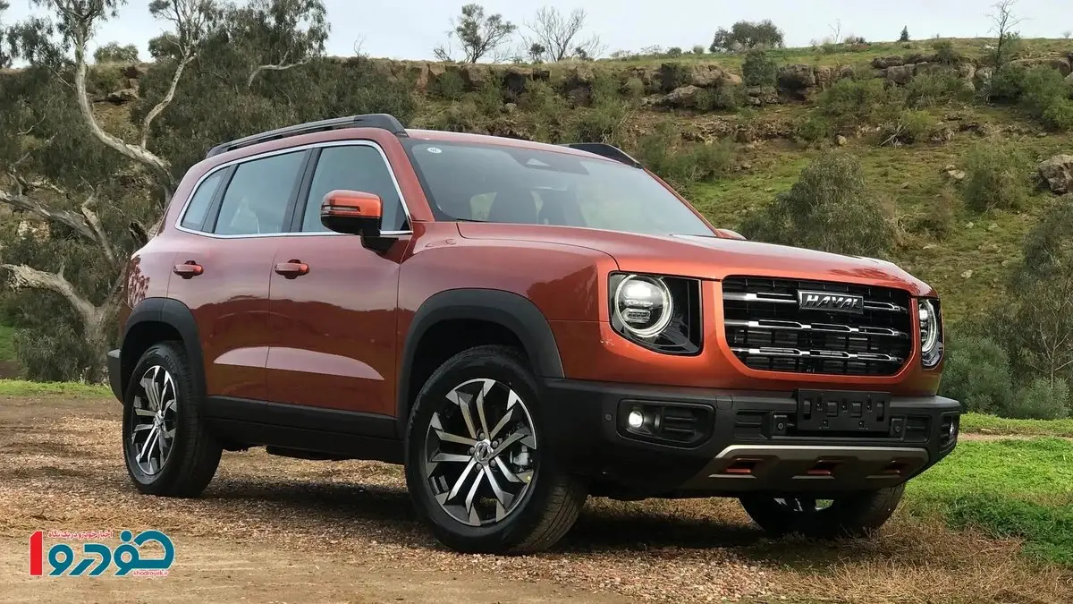 سگ بزرگ در راه بازار خودرو!