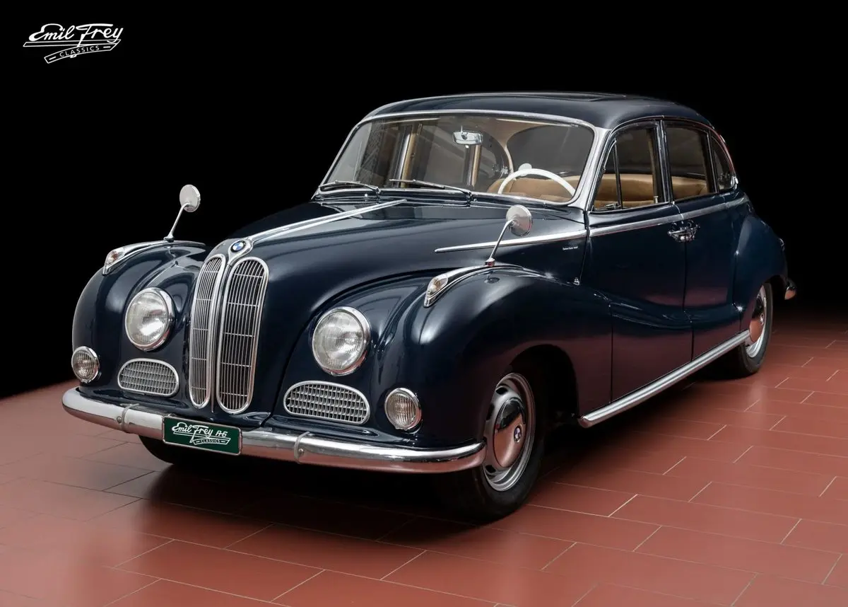 این شما و این اولین آگهی ب ام و در ایران + عکس