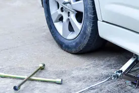 هزینه پنچرگیری خودرو سواری و شاسی بلند اعلام شد - آبان ۱۴۰۴